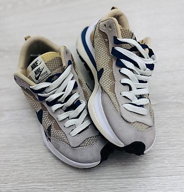 красопка бу: Оригинальные винтажные кроссовки Nike в идеальном состоянии. Размер — 1