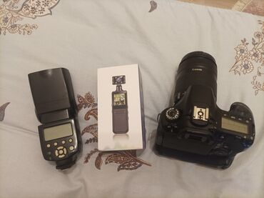 купить пс 4: Canon 60 de 
canon 18 135 mm linza 
 filaş 
el kamerasi. 4 ka çəkiyor