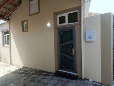 qurtulusda kiraye ev: 2 otaqlı, 55 kv. m, Yeni təmirli