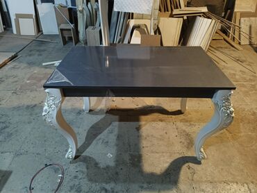 Masa və oturacaq dəstləri: Stol: - Üst səth: qara rəngli, hamar və asan təmizlənən masaüstü - -da lalafo.az — 7 Masa və oturacaq dəstləri: Stol: - Üst səth: qara rəngli, hamar və asan təmizlənən masaüstü - — 7