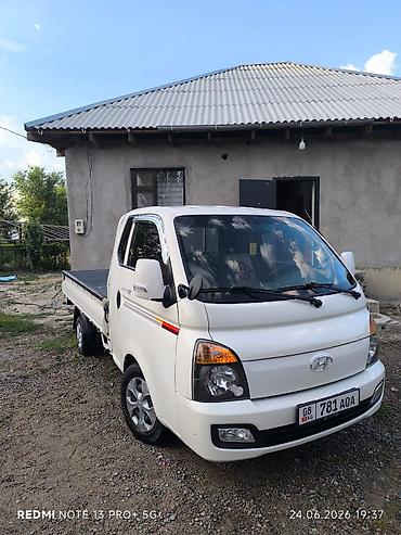 385 55 22 5: Hyundai Porter II бортовой малотоннажный грузовик - Кузов: открытая — 3