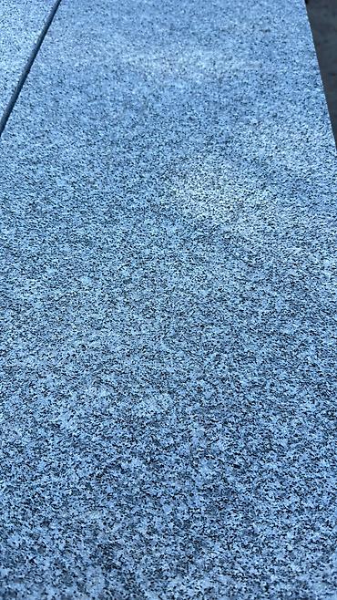 Фасадные гранитные плитки: Гранит оптом и в розницу большой выбор серый черный коричневый — 35