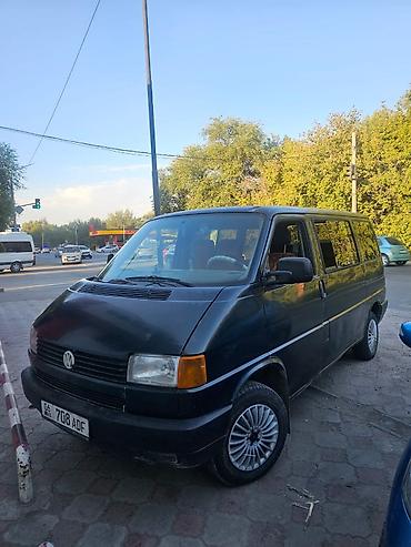 салон т4: Volkswagen Transporter: 1991 г., 2.4 л, Механика, Дизель, Минивэн — 6
