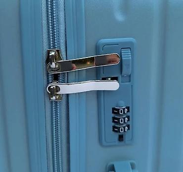 Rančevi, torbe i koferi: === PART 1: TEXTUAL DESCRIPTION === Predstavljamo kabinski kofer u — 11