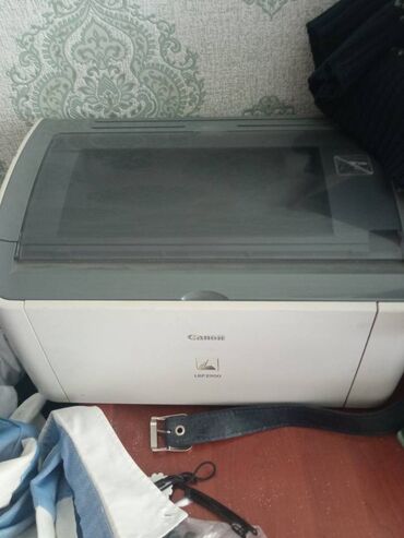 Комплектующие для ПК и ноутбуков: Hp Printer LBP 2900, HP Scanjer 3800. evdə istifadə edilən texnikadır