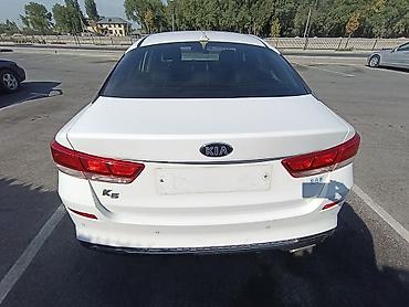 Продажа авто: Kia K5: 2021 г., 2 л, Автомат, Газ, Седан — 10