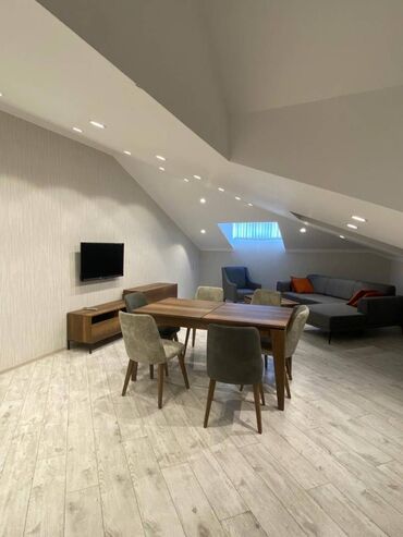 Günlük kirayə evlər: 125 kv. m, 3 otaqlı, Kombi — 4