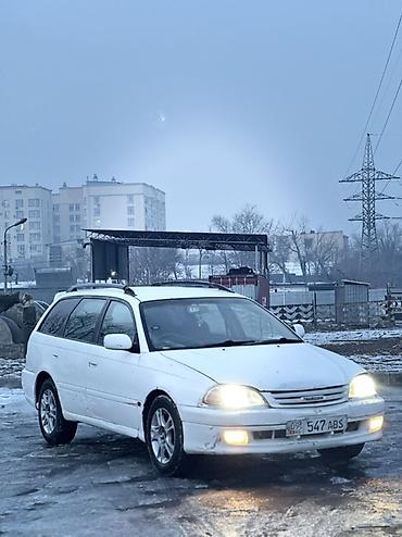 Toyota: Toyota Caldina: 2002 г., 2 л, Автомат, Бензин, Универсал — 1