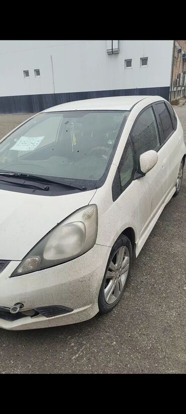 Honda: Honda Jazz: 2009 г., 1.4 л, Робот, Бензин, Хэтчбэк