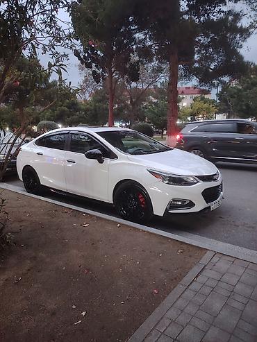 iki teker motor: Chevrolet Cruze: 1.4 l | 2016 il 211000 km Sedan — 2