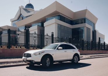 Продажа авто: Infiniti FX35: 2011 г., 3.5 л, Автомат, Бензин, Кроссовер