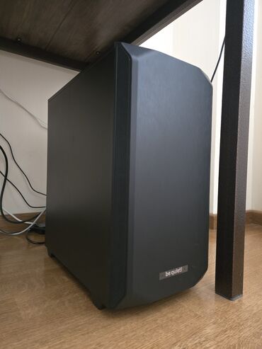 manitor android: Gaming PC ryzen 5 7600 / rtx 4070 / 32gb / 1tb Computer has been used