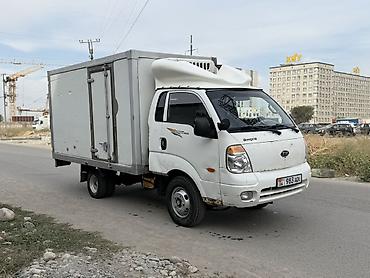 продаю kia bongo: Kia BONGO: 2010 г., 3 л, Механика, Дизель, Фургон — 3