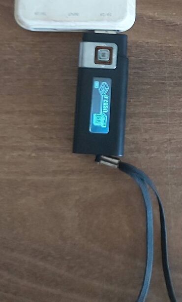 зарядка usb: Flash kart 4 GB, USB