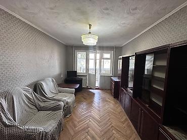 Продажа квартир: 2 комнаты, 43 м², 4 мкр 104 серия, 2 этаж, Старый ремонт — 6