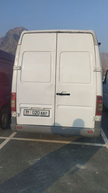 купить ассенизаторскую машину бу: Жүк ташуучу унаа, Mercedes-Benz