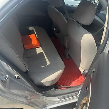 belta: Toyota Belta: 2006 г., 1.3 л, Автомат, Бензин, Седан — 3