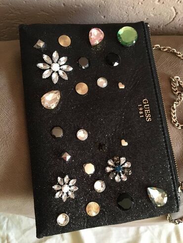 Torbe: Torba za rame, Guess — 12