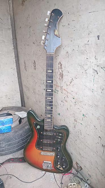 Другие ретро консоли: Домашний музыкальный центр + акустика Состав и функции: - Модульный — 4