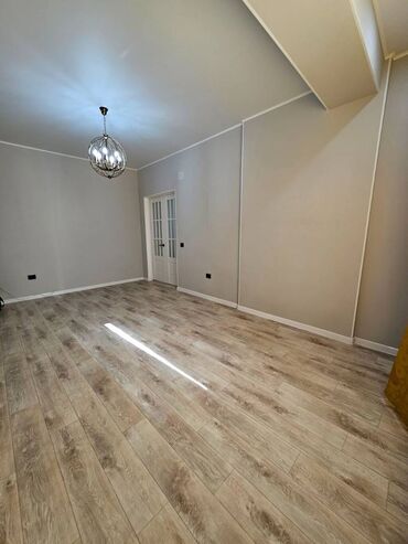 дом азия молл: 2 комнаты, 46 м², Элитка, 4 этаж, Евроремонт