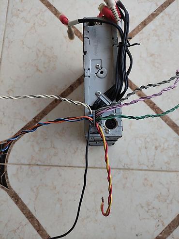 Maqnitofonlar: Panasonic CQ-C8351N avtomobil maqnitofonu - 1-DIN ön paneli çıxarılan — 10