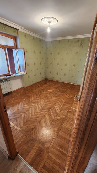 Köhnə tikili: Bakı, 3 otaqlı, Köhnə tikili, m. Həzi Aslanov, 65 kv. m — 2