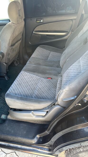 Honda: Honda Stream: 2003 г., 1.7 л, Автомат, Бензин, Минивэн — 22