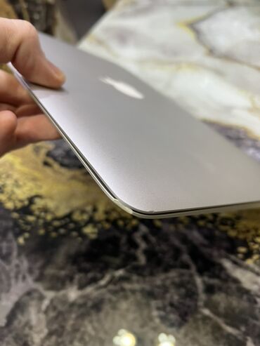 Ноутбуки: Ультрабук, Apple, 8 ГБ ОЗУ, Intel Core i5, 13.3 ", Для несложных задач — 6