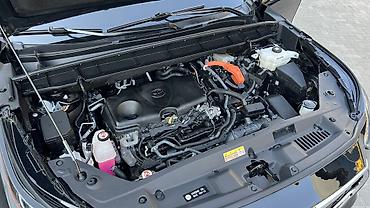 range rover evoque: Toyota Highlander: 2023 г., 2.5 л, Автомат, Гибрид, Кроссовер — 9