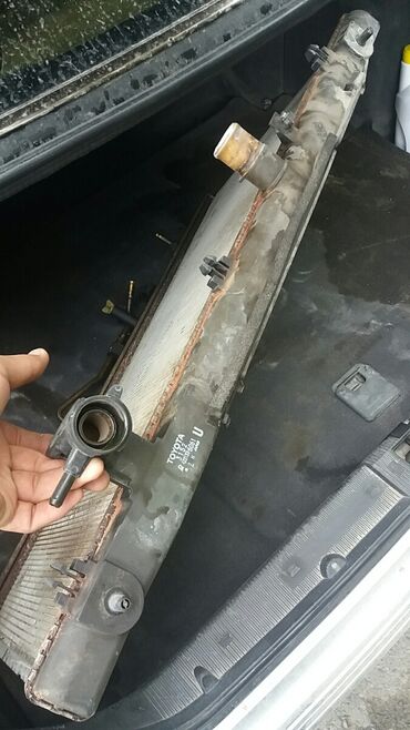 Radiator na Lexus ES