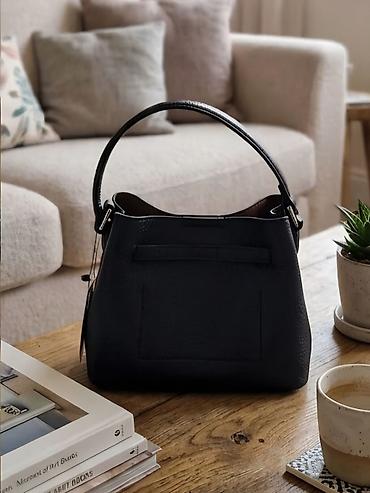 macbook canta: Qara dəri çiyin/əl çantası - Yenidir - Brend: MeiLeTi&BAGS - — 2