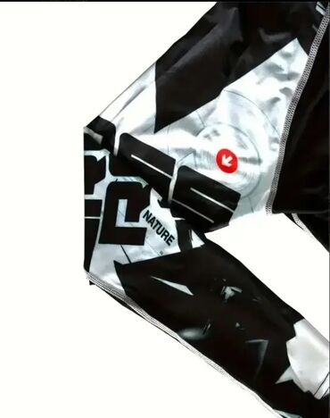 Sportska odeća: Gornji deo odeće, Za odrasle, Novo — 4