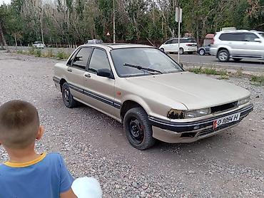 e klass: Mitsubishi Galant: 1988 г., 1.8 л, Механика, Бензин, Седан — 2