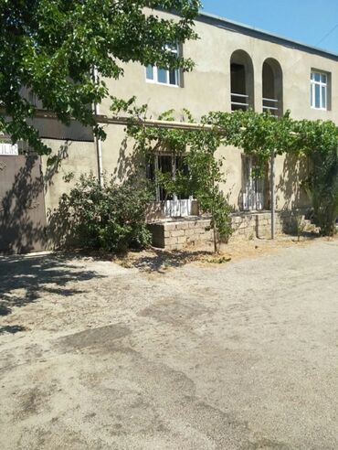 həzi aslanov 2 otaqlı evlər: Qaraçuxur qəs. 12 otaq, 440 kv. m, Kredit yoxdur, Təmirsiz