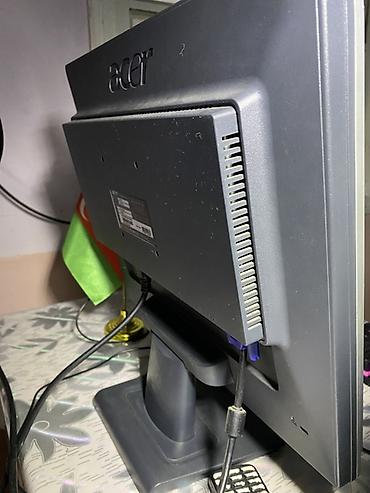 Masaüstü kompüterlər və iş stansiyaları: Acer masaüstü kompüter seti Tərkibi: - Acer sistem bloku (qüllə) - — 5