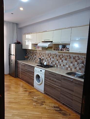 Квартиры: Satılır: geniş və zövqlə dizayn edilmiş mənzil interyeri 98 kv 2 den 3 — 10