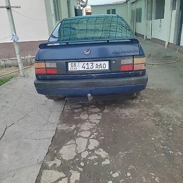 авто элек: Volkswagen Passat: 1991 г., 1.8 л, Кол менен иштөөчү, Бензин, Седан — 4