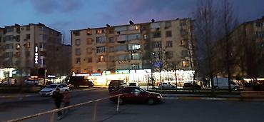 Uzunmüddətli kirayə mənzillər: Geniş və işıqlı zal və yataq otağı olan mənzil icarəyə/istifadəyə — 16