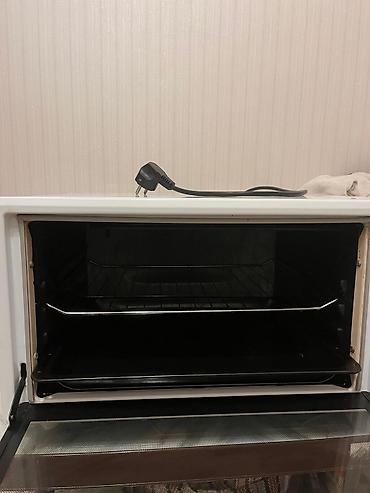 mini pec: Simfer M4200 mini elektrik sobası - Rəng: ağ korpus, qara şüşə qapı - — 2