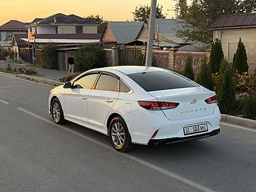Продажа авто: Hyundai Sonata: 2021 г., 2 л, Автомат, Газ, Седан — 3