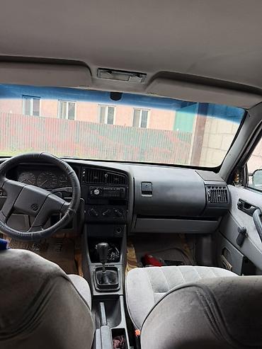 smart open: Volkswagen Passat: 1993 г., 2 л, Механика, Бензин, Универсал — 6