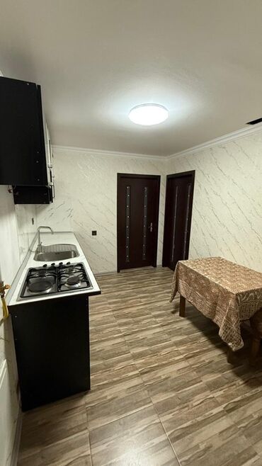 Продажа домов: 60 м², 3 комнаты