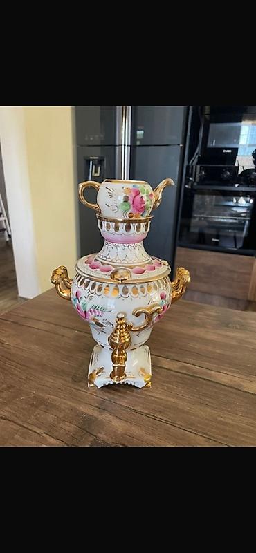 ev əşyalar: Porcelan dekorativ samovar və üst çaydan dəsti - Material: yüksək — 1