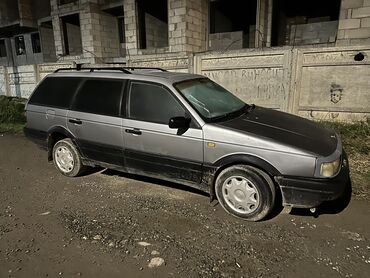 Volkswagen: Volkswagen Passat: 1990 г., 1.8 л, Механика, Бензин, Универсал