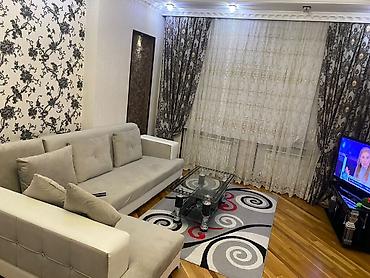 Uzunmüddətli kirayə mənzillər: 20 yanvar metrosuna 3deq mesafede 17/15,tam3otaqlı super menzilde 2qız — 10