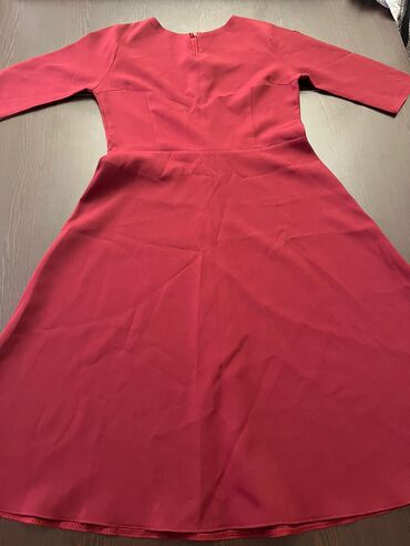qırmızı don: Вечернее платье, Миди, LeviS, M (EU 38)