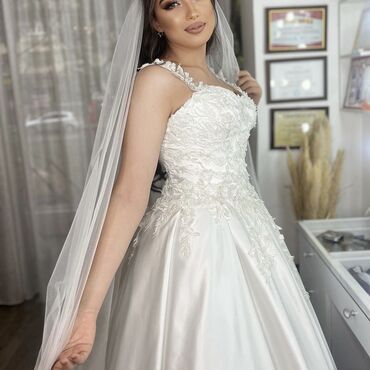 Toy paltarları: 150-200-300 Gelinlikleri bağlandığımız üçün satırıq. Türkiye -da lalafo.az — 21 Toy paltarları: 150-200-300 Gelinlikleri bağlandığımız üçün satırıq. Türkiye — 21