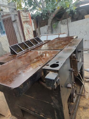 Mebel və taxta dəzgahları: Ağac emalı üçün ağır tip dəzgah sovet malı mişarrəndə,plintus — 12