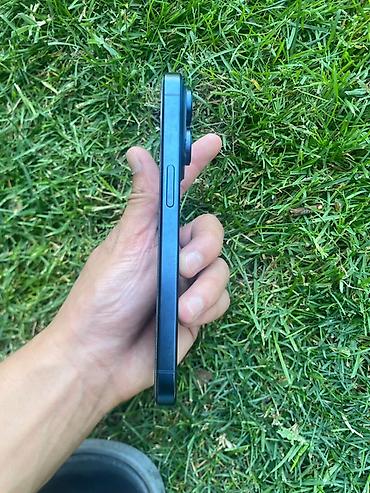 аренда ps5 pro: IPhone 15 Pro, Б/у, 1 ТБ, Sierra Blue, Чехол, Защитное стекло, 88 % — 3