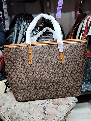 dlivery bag: Женская сумка-тоут Michael Kors - Формат: просторная сумка-тоут с — 1